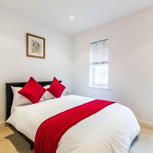 Greenwich Stay